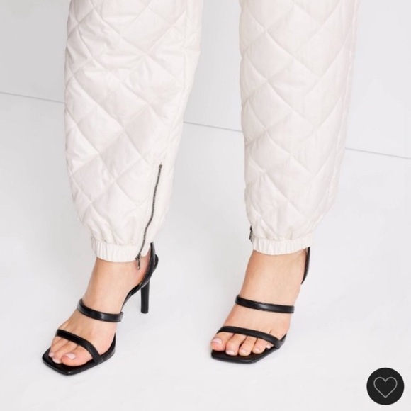 44.Future Collective Quilted High-Rise Cinch Waist Jogger Pants - Picture 7 of 12